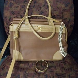 Lovely teo tone purse